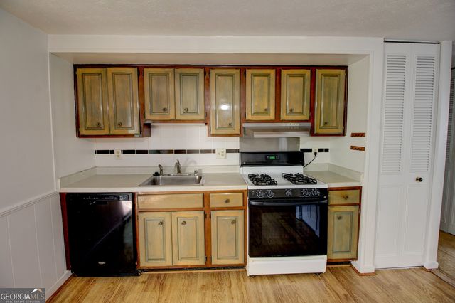612 Tower Road, Peachtree City, GA 30269