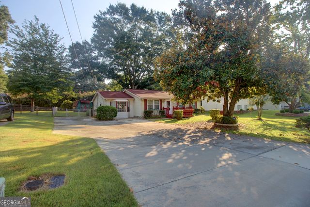612 Tower Road, Peachtree City, GA 30269
