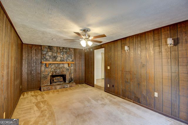 612 Tower Road, Peachtree City, GA 30269