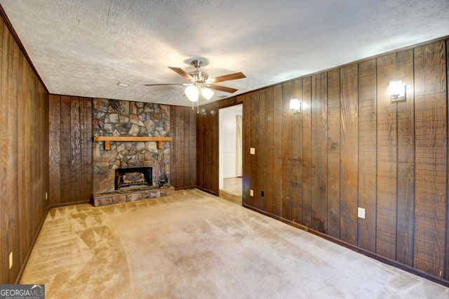 612 Tower Road, Peachtree City, GA 30269