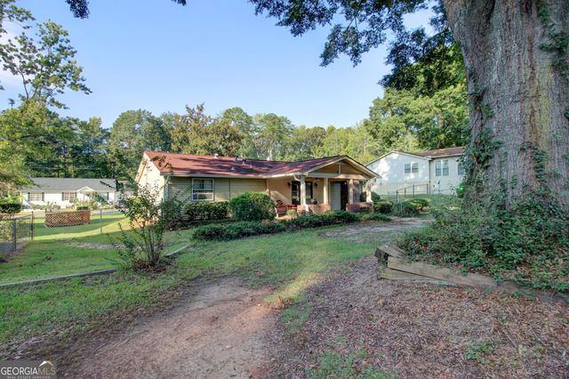 612 Tower Road, Peachtree City, GA 30269