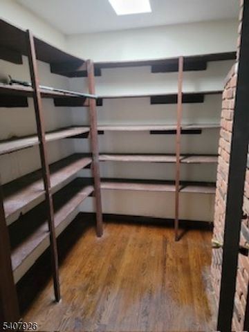 20 Oak Hill Dr, Toms River Township, NJ 08753