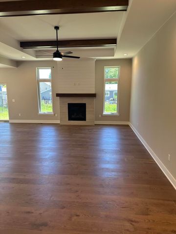 50402 Oakbrooke Drive, Chesterfield Twp, MI 48047