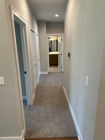 50402 Oakbrooke Drive, Chesterfield Twp, MI 48047