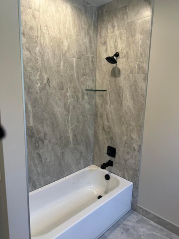 50402 Oakbrooke Drive, Chesterfield Twp, MI 48047