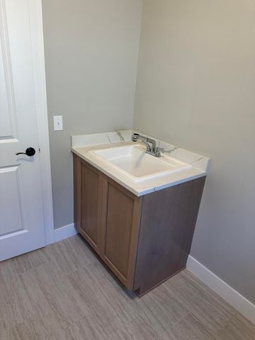 50402 Oakbrooke Drive, Chesterfield Twp, MI 48047