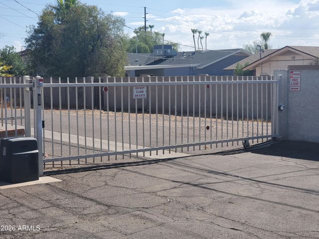 1650 N 87TH Terrace A26, Scottsdale, AZ 85257