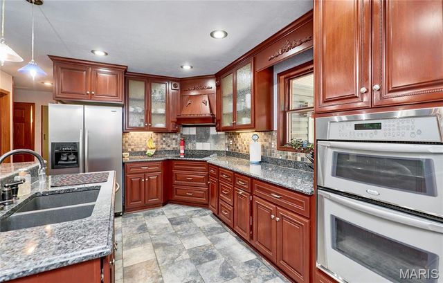 3851 Autumn Set Drive, Arnold, MO 63010