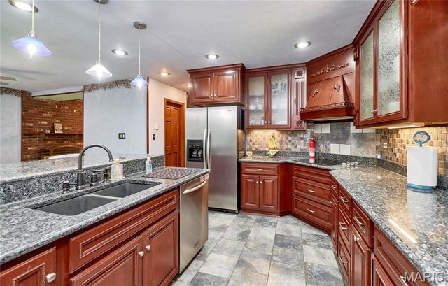 3851 Autumn Set Drive, Arnold, MO 63010