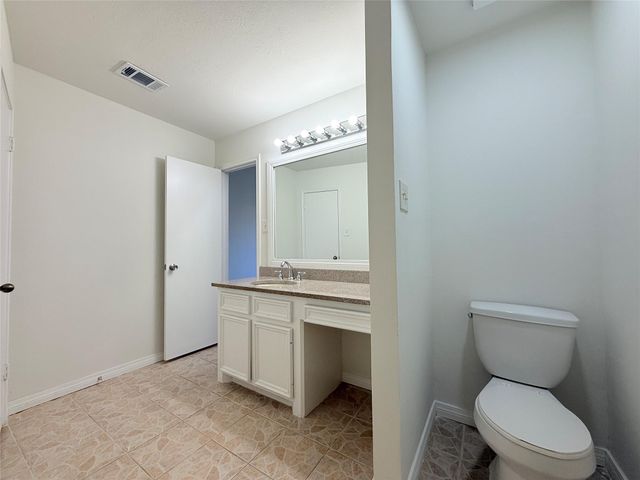 5122 Breckenridge Drive, Houston, TX 77066