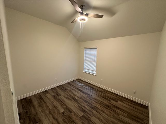 1216 Bold Forbes Drive, Grand Prairie, TX 75052