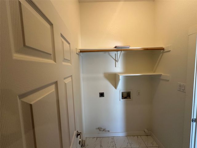 1216 Bold Forbes Drive, Grand Prairie, TX 75052