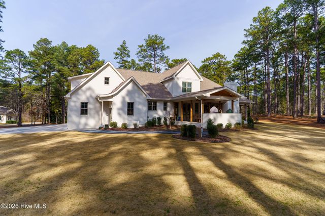 125 Ponte Vedra Drive, Pinehurst, NC 28374