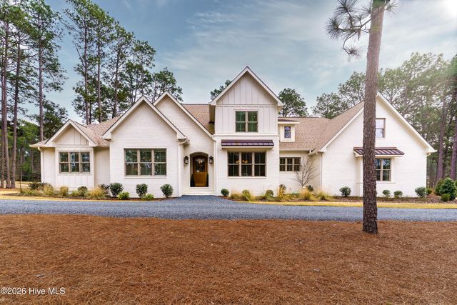 125 Ponte Vedra Drive, Pinehurst, NC 28374