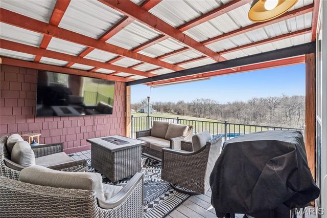 80 Morgan Valley Lane, Foley, MO 63347