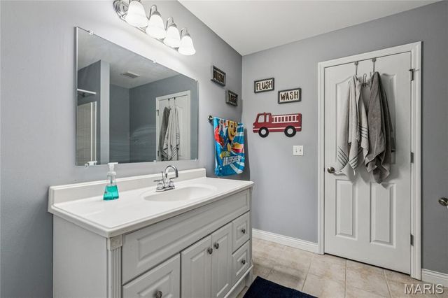 80 Morgan Valley Lane, Foley, MO 63347