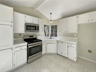 30497 Iron Bark Court, Temecula, CA 92591