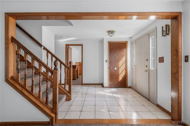 5790 Kippen Drive, Clarence, NY 14051