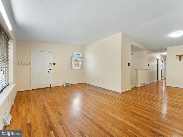 7747 RICHARD ST, Philadelphia, PA 19152