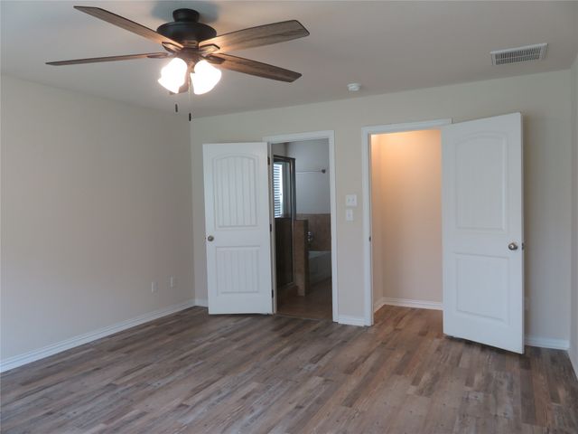 1321 Crestview Drive, Denison, TX 75020