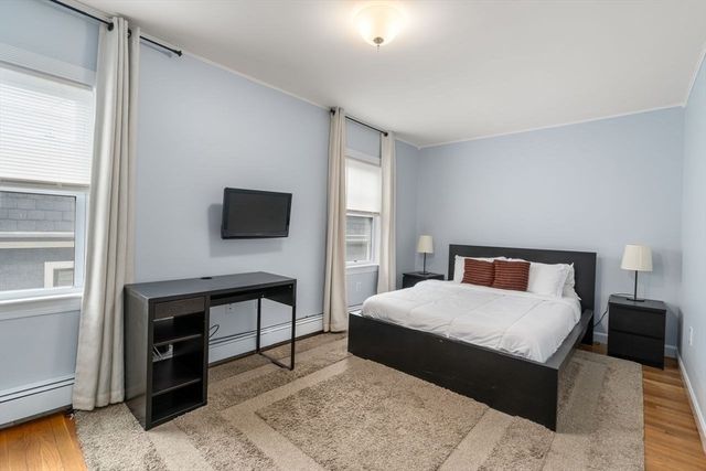 186 Sydney St 3, Boston, MA 02125