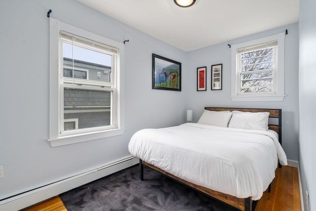 186 Sydney St 3, Boston, MA 02125