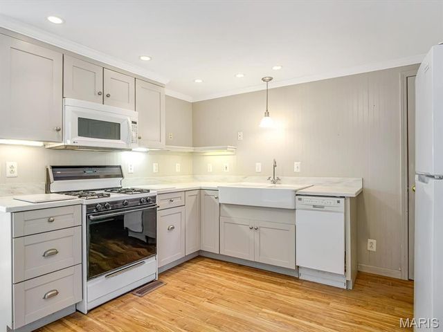 211 Donald Street, Cahokia, IL 62206