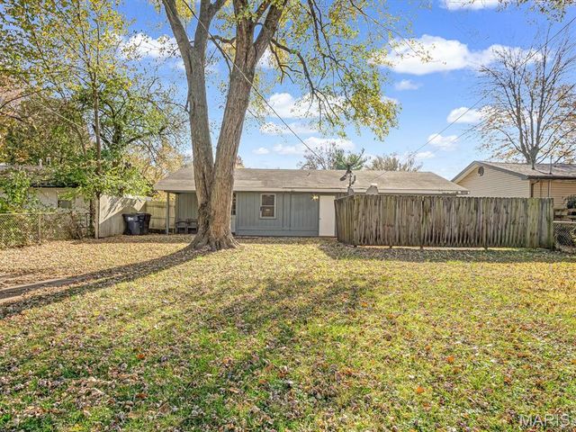 211 Donald Street, Cahokia, IL 62206