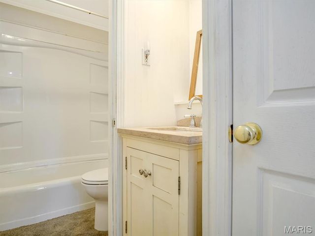 211 Donald Street, Cahokia, IL 62206