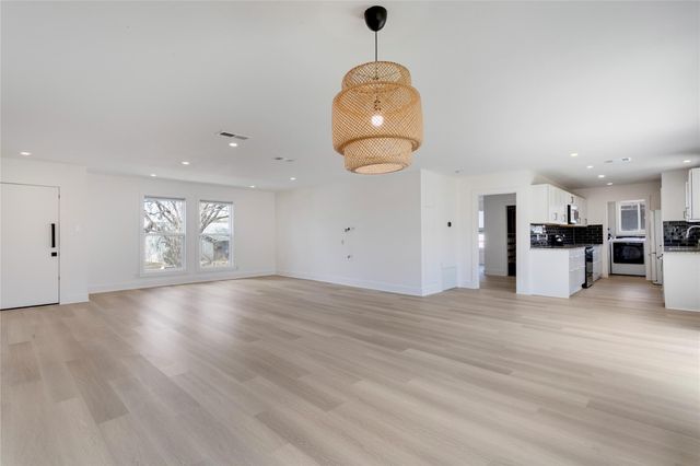 4715 Carsonhill DR, Austin, TX 78723