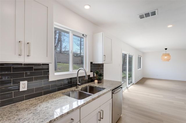 4715 Carsonhill DR, Austin, TX 78723