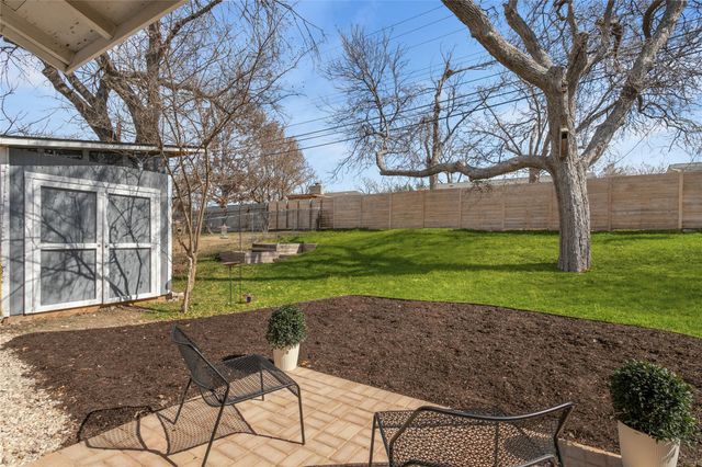 4715 Carsonhill DR, Austin, TX 78723