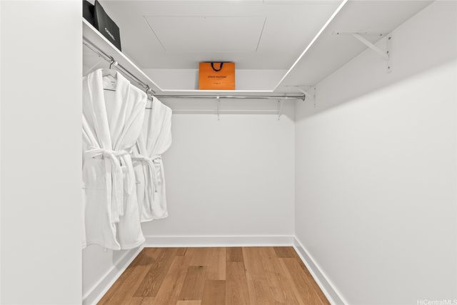 629 Keeaumoku Street 2211, Honolulu, HI 96814