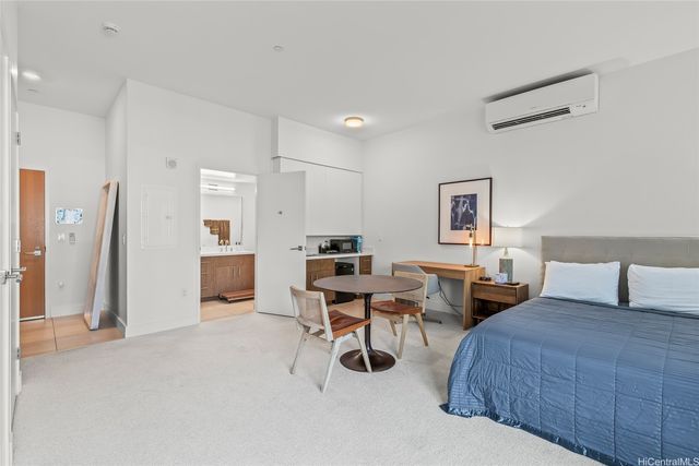 629 Keeaumoku Street 2211, Honolulu, HI 96814