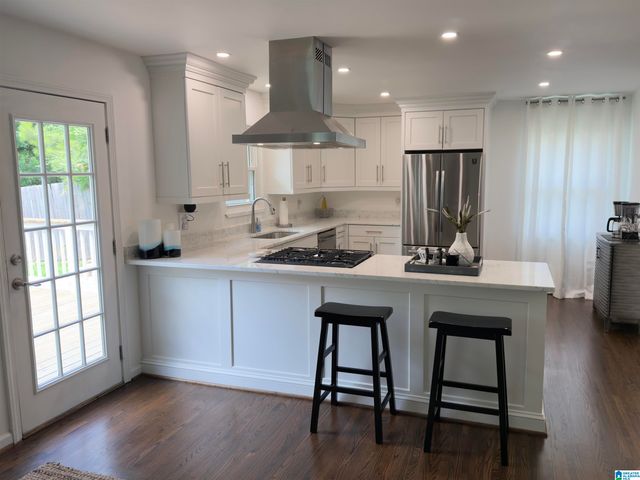 3521 TETON CIRCLE, Hoover, AL 35216