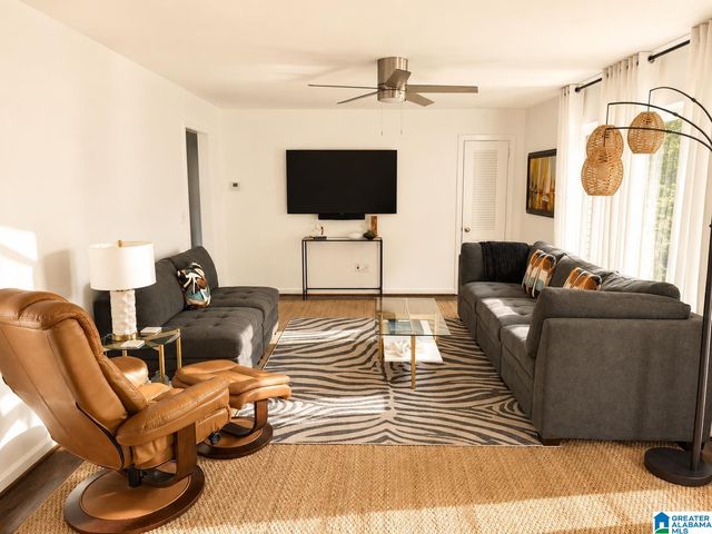3521 TETON CIRCLE, Hoover, AL 35216