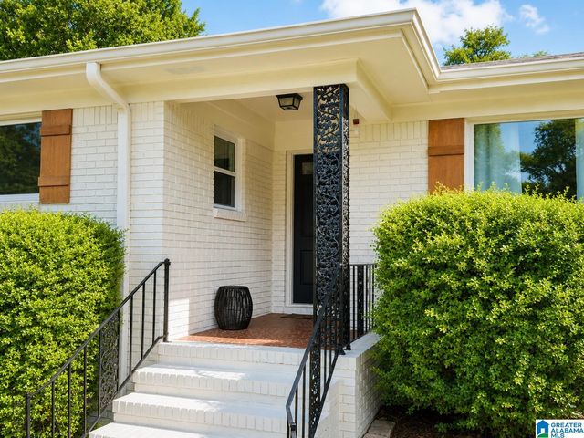3521 TETON CIRCLE, Hoover, AL 35216