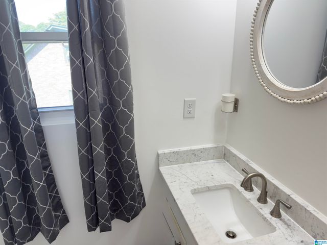 3521 TETON CIRCLE, Hoover, AL 35216