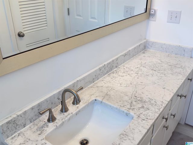 3521 TETON CIRCLE, Hoover, AL 35216
