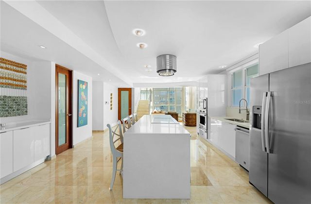 558 CUEVILLAS STREET PH1201, San Juan, PR 00907