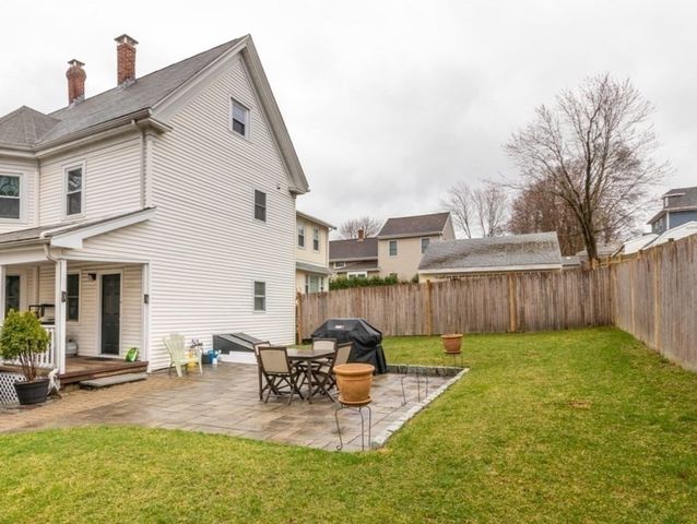 21 Denmark Ave 2, Milton, MA 02186