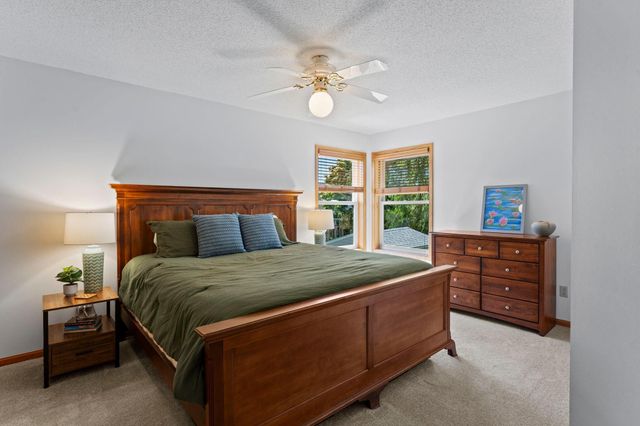 17509 Five Oaks Drive, Farmington, MN 55024