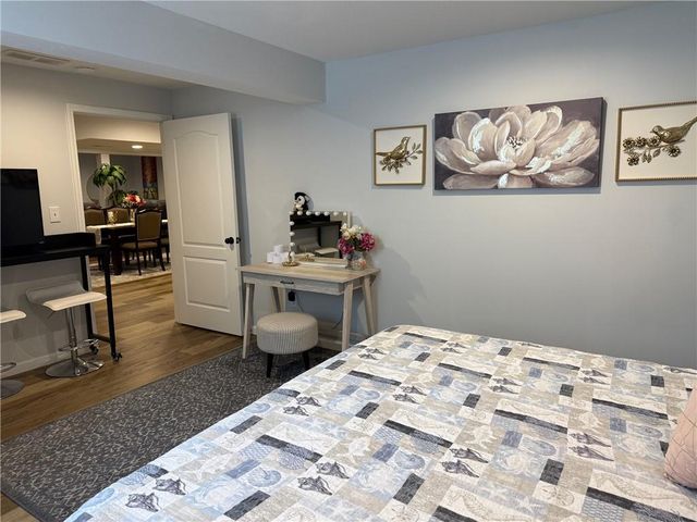 5205 Primrose Court, Blue Springs, MO 64015