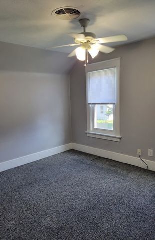 1734 Davie Street, Davenport, IA 52804