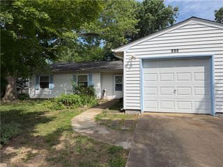 890 Bamberg DR, Virginia Beach, VA 23453