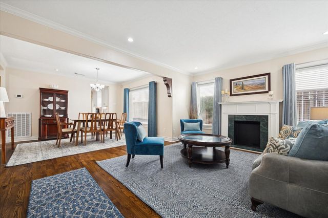 6026 Lake Street, West University Place, TX 77005