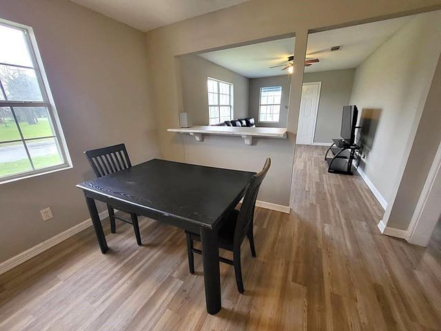 211 Peach Street, Sweeny, TX 77480