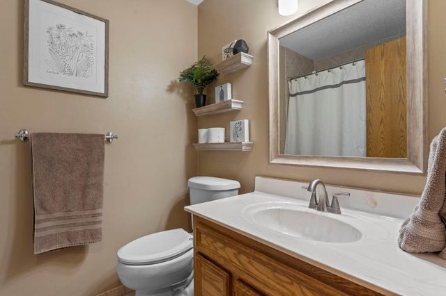13632 Bryant Place S, Burnsville, MN 55337
