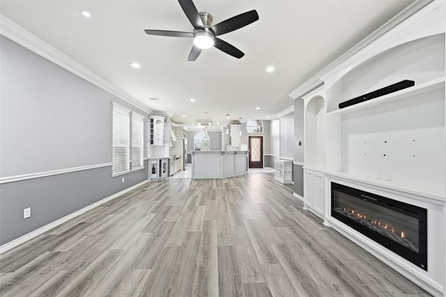 1902 Vale Haven Drive, Spring, TX 77373