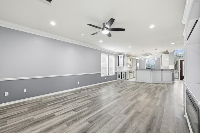 1902 Vale Haven Drive, Spring, TX 77373